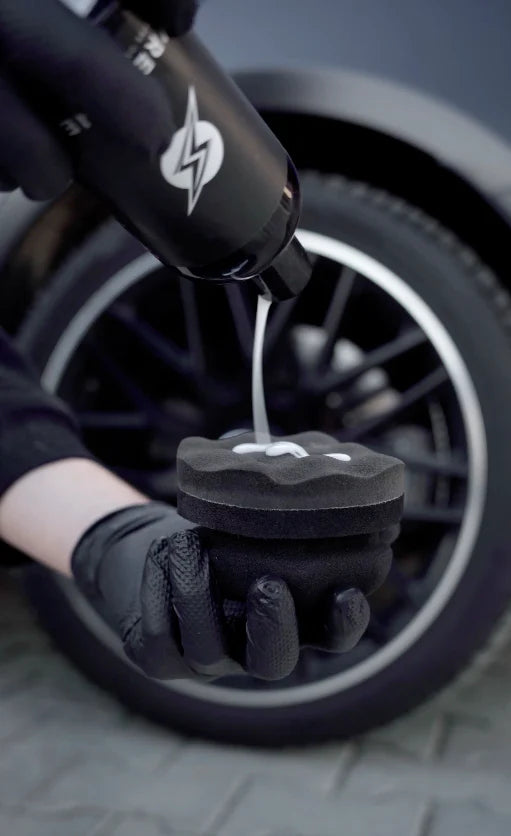 Rehvi- ja plastikpindade aplikators